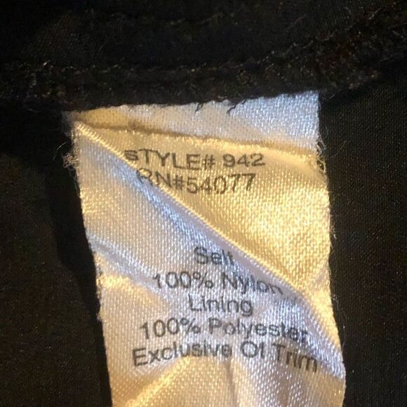 CAbi Black “Date Night Top” lace lined tunic size Extra Small - Picture 6 of 6